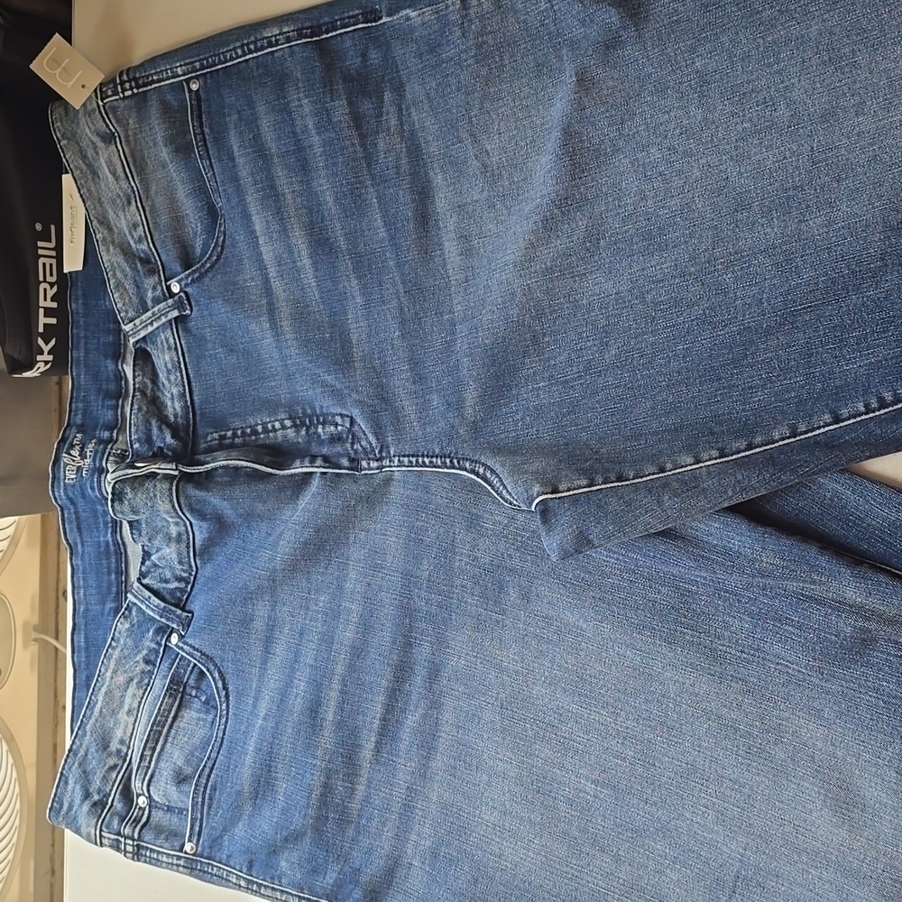 Maurice's Size 24w Everflex Straight Jean